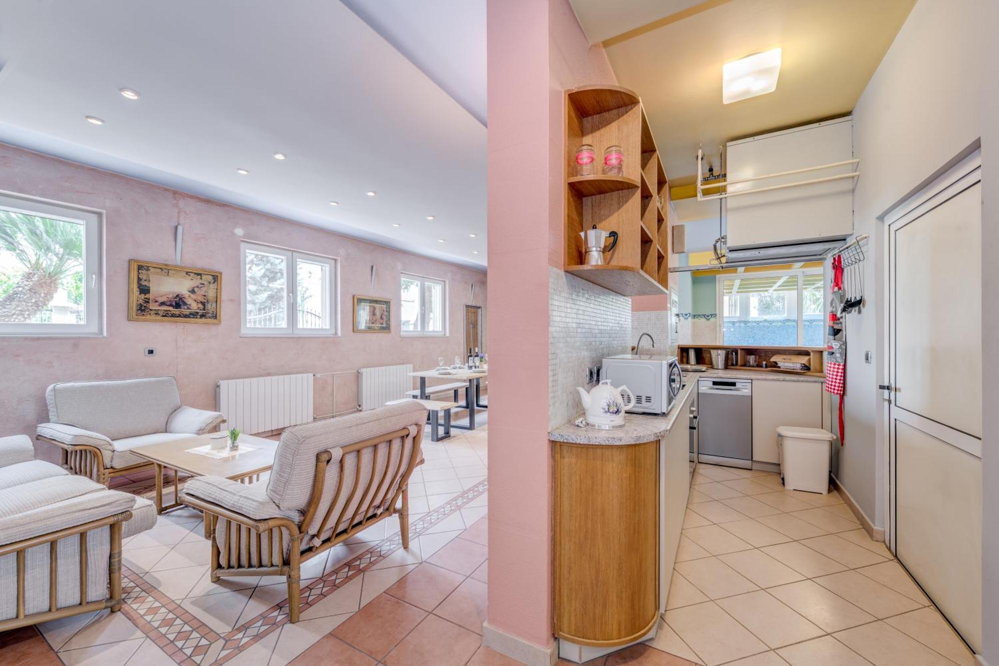 Blue Dolphin - Private Indoor Pool, Jacuzzi, Garden * Split
